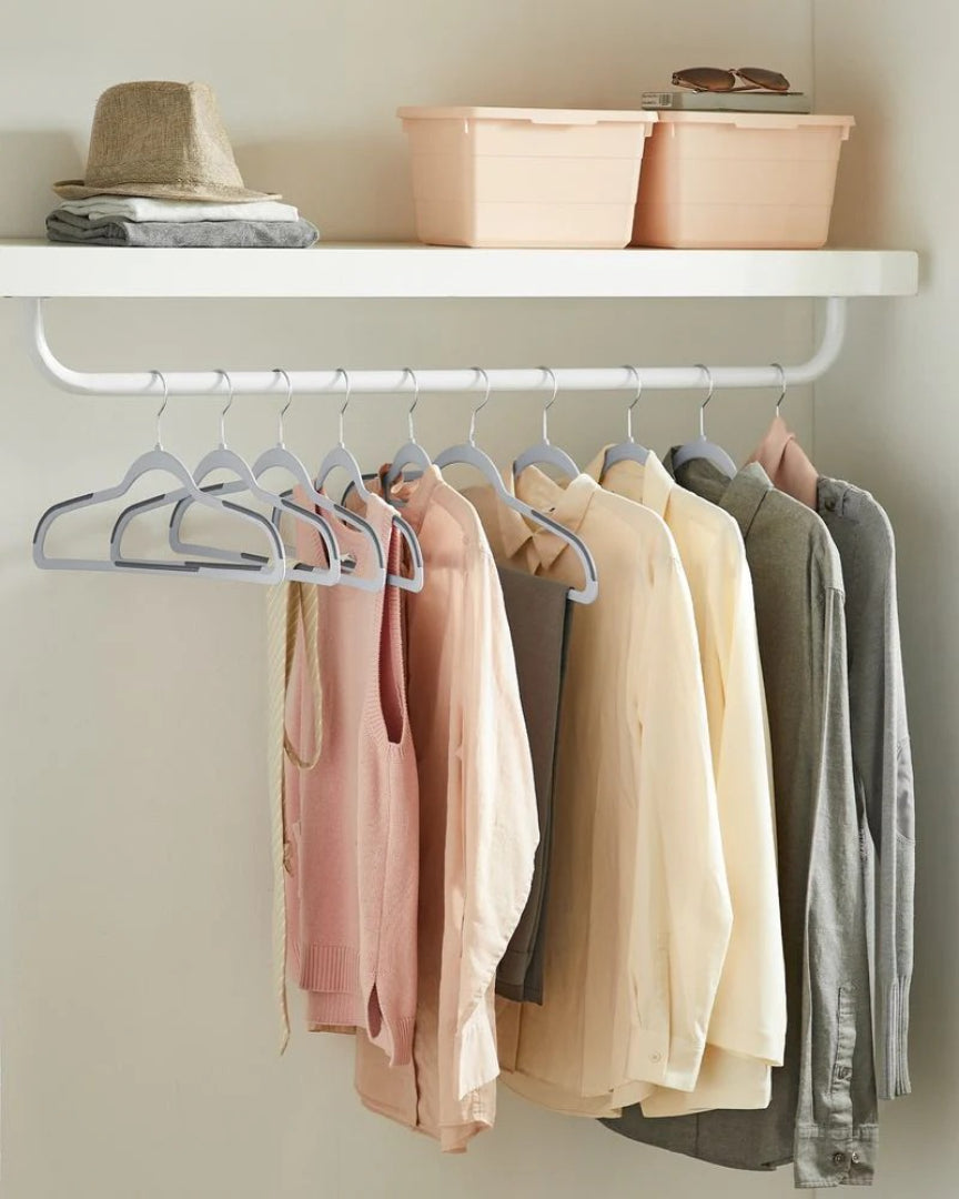 Plastic Coat Hangers Pack Of 50 – product view 11 | Amaraloft